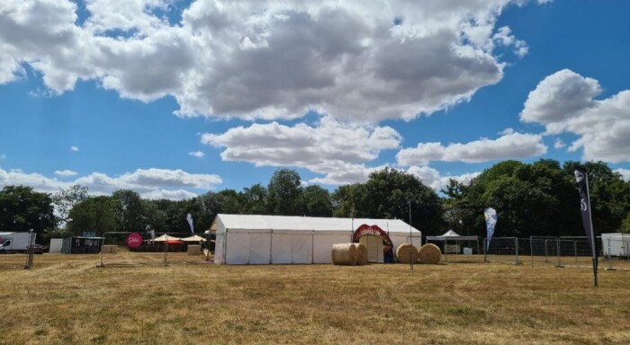 GENERATOR & LIGHTING PACKAGES FOR YOUR FESTIVAL AND EVENT
